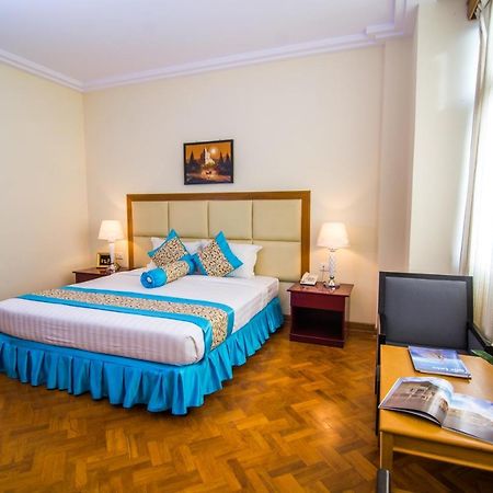 Royal Inlay Hotel Nyaung Shwe Exteriér fotografie