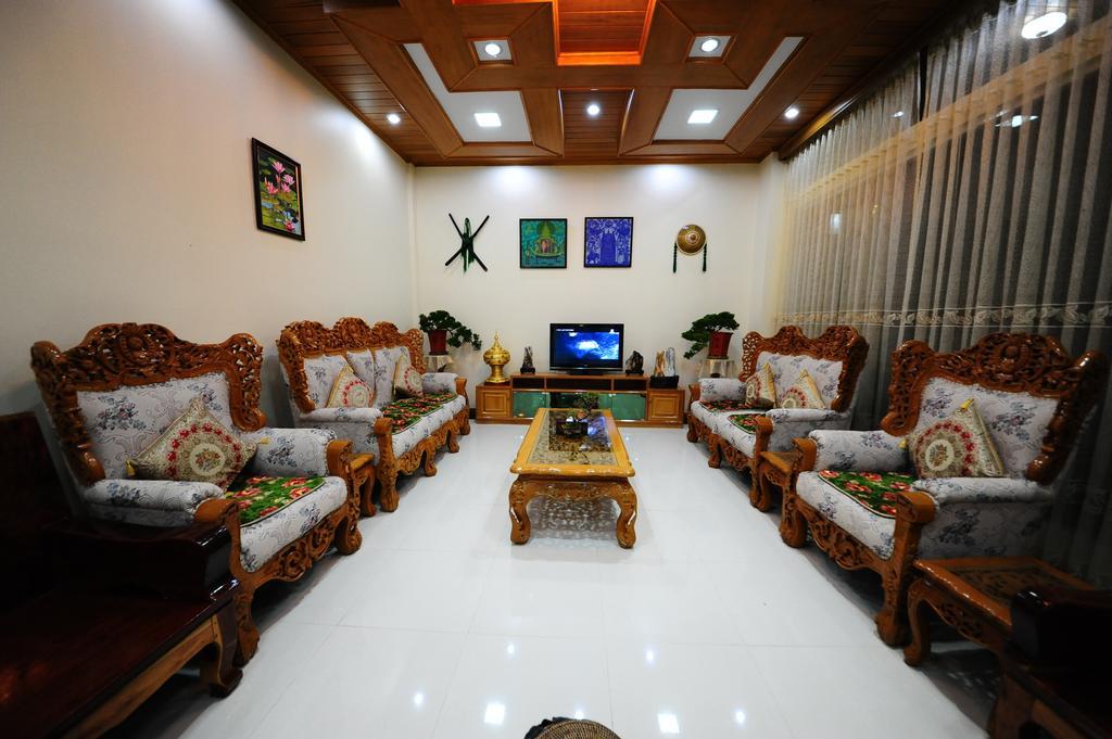 Royal Inlay Hotel Nyaung Shwe Exteriér fotografie