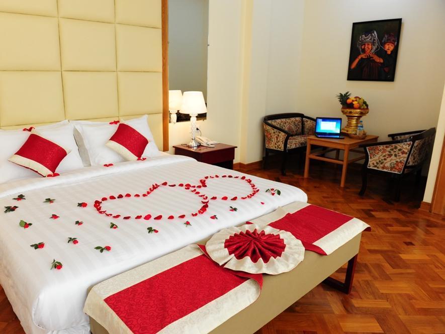 Royal Inlay Hotel Nyaung Shwe Exteriér fotografie