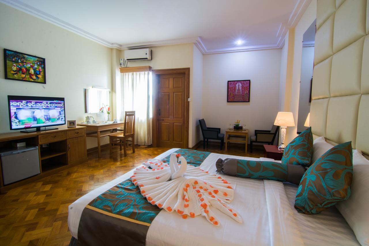 Royal Inlay Hotel Nyaung Shwe Exteriér fotografie