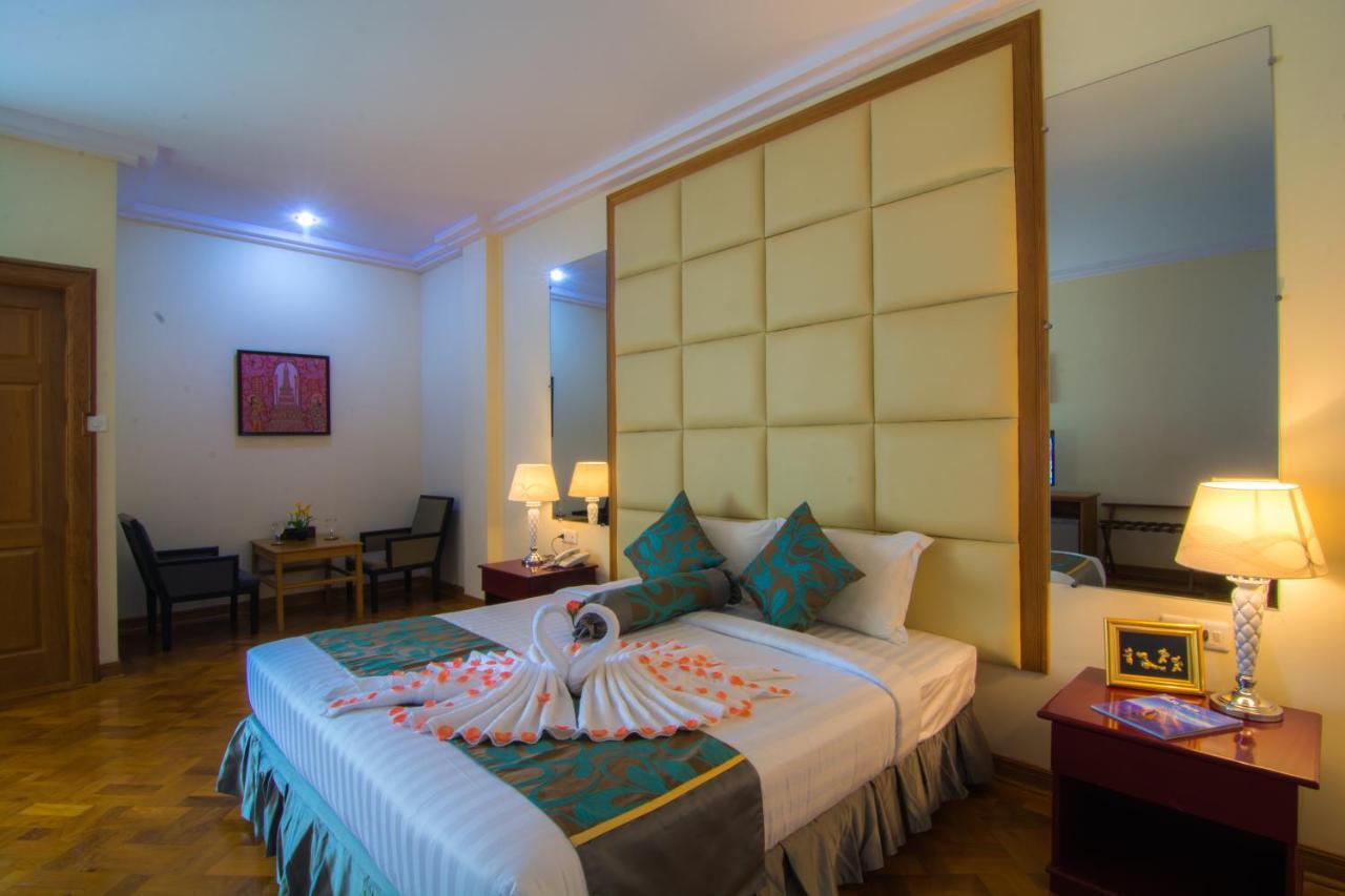 Royal Inlay Hotel Nyaung Shwe Exteriér fotografie